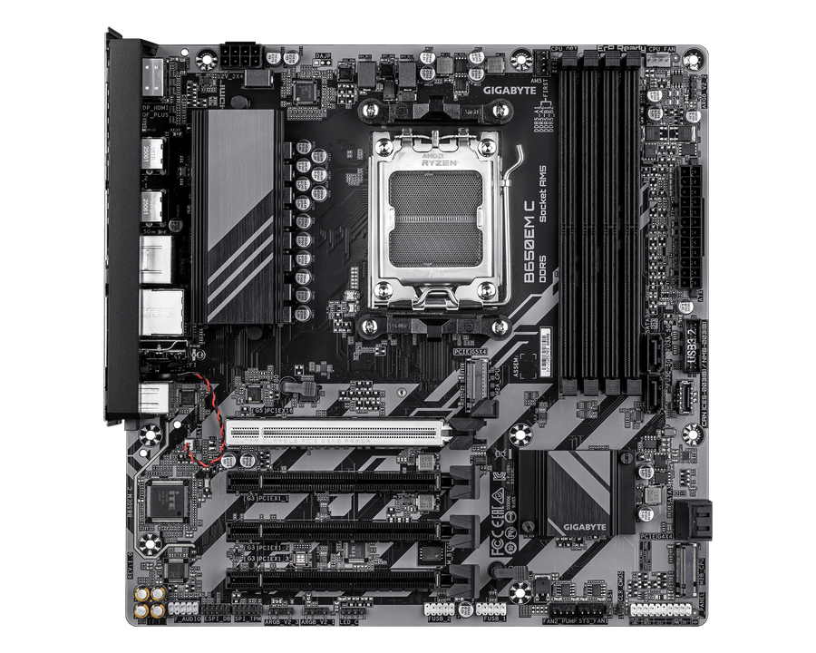 Gigabyte B650EM C — 1