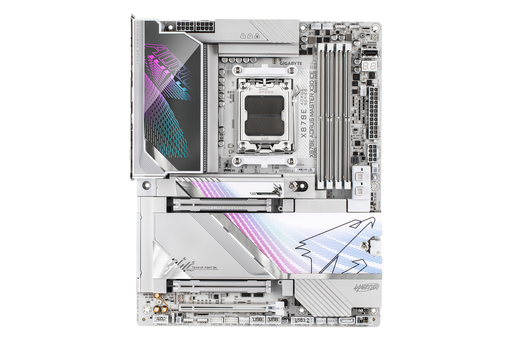 Gigabyte X870E AORUS MASTER X3D ICE — 1