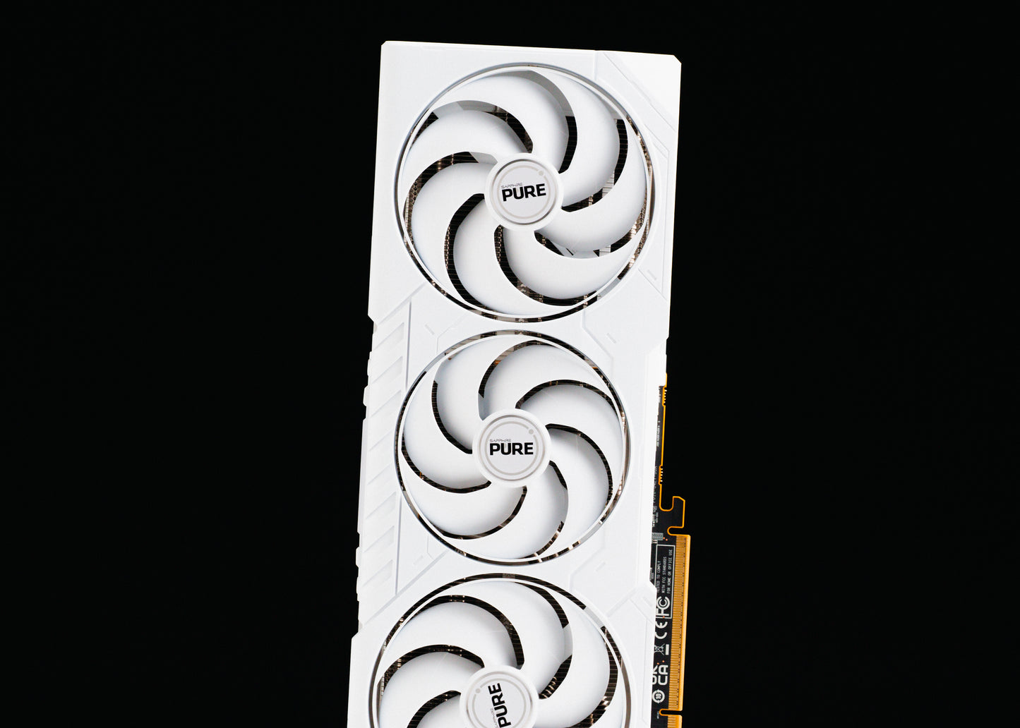 PURE AMD Radeon RX 9070XT 16GB GDDR6 (11348-02)