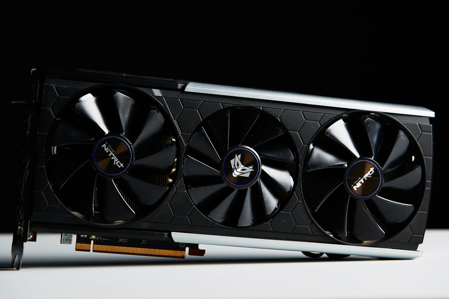 AMD SAPPHIRE NITRO+ RX 5700 XT OC GDDR6 8GB Graphics Card GPU (11293-03)