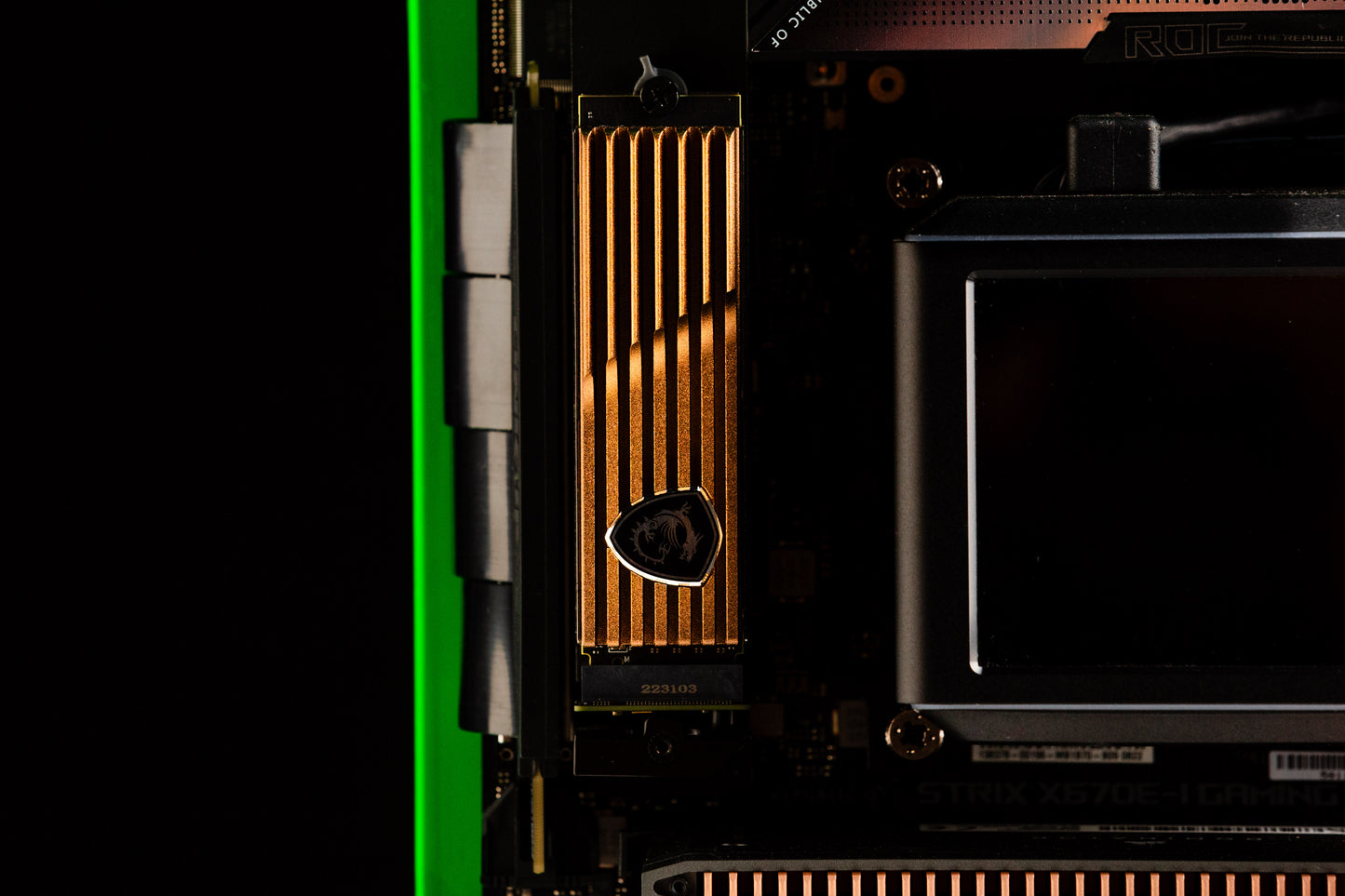 NIMBUS #001 - GREEN MACHINE - SFF - 9800x3D / 7900 XTX 24GB / 64GB / 4TB