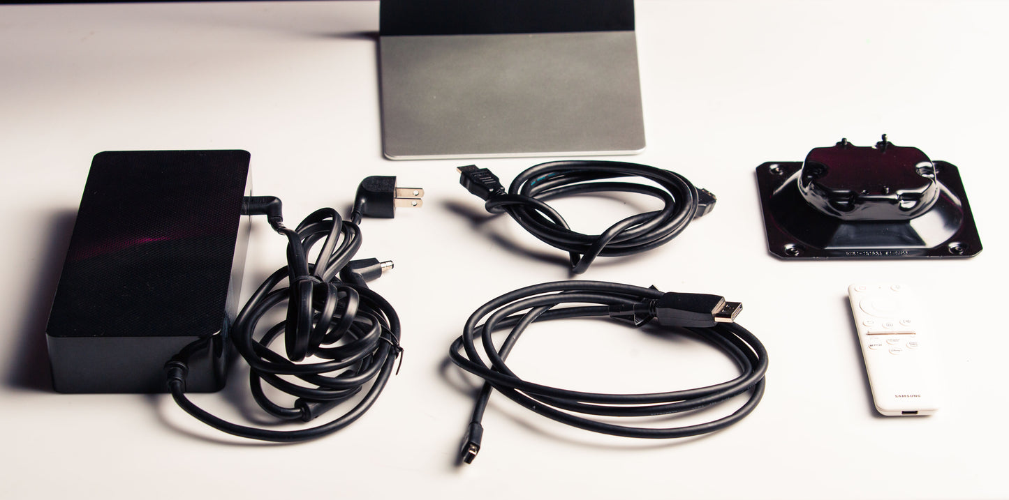 SAMSUNG 34 Odyssey G85SB QD-OLED Ultra WQHD Curved 175Hz LS34BG850SNXZA - Silver