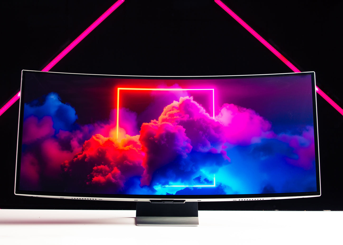 SAMSUNG 34 Odyssey G85SB QD-OLED Ultra WQHD Curved 175Hz LS34BG850SNXZA - Silver