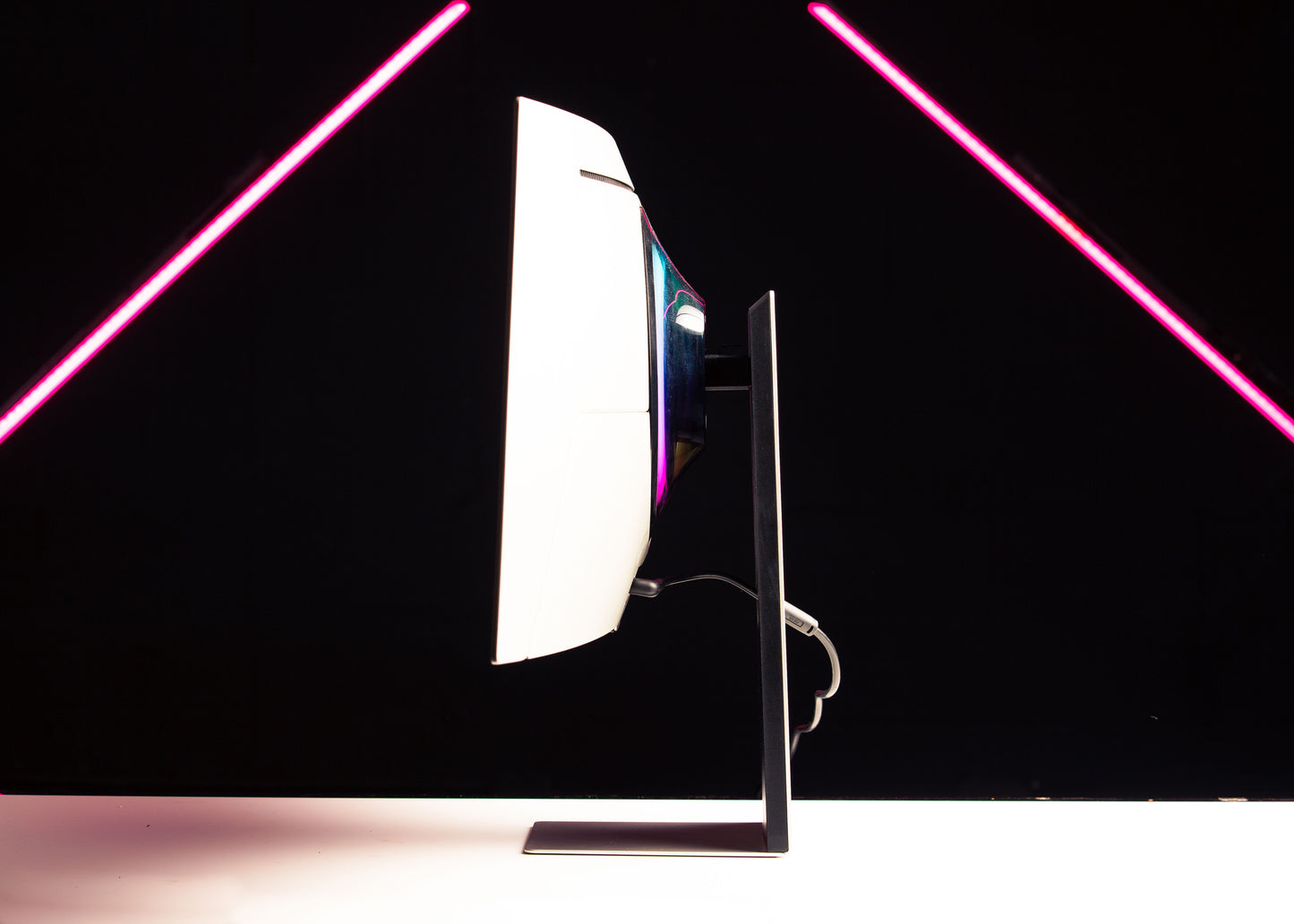 SAMSUNG 34 Odyssey G85SB QD-OLED Ultra WQHD Curved 175Hz LS34BG850SNXZA - Silver