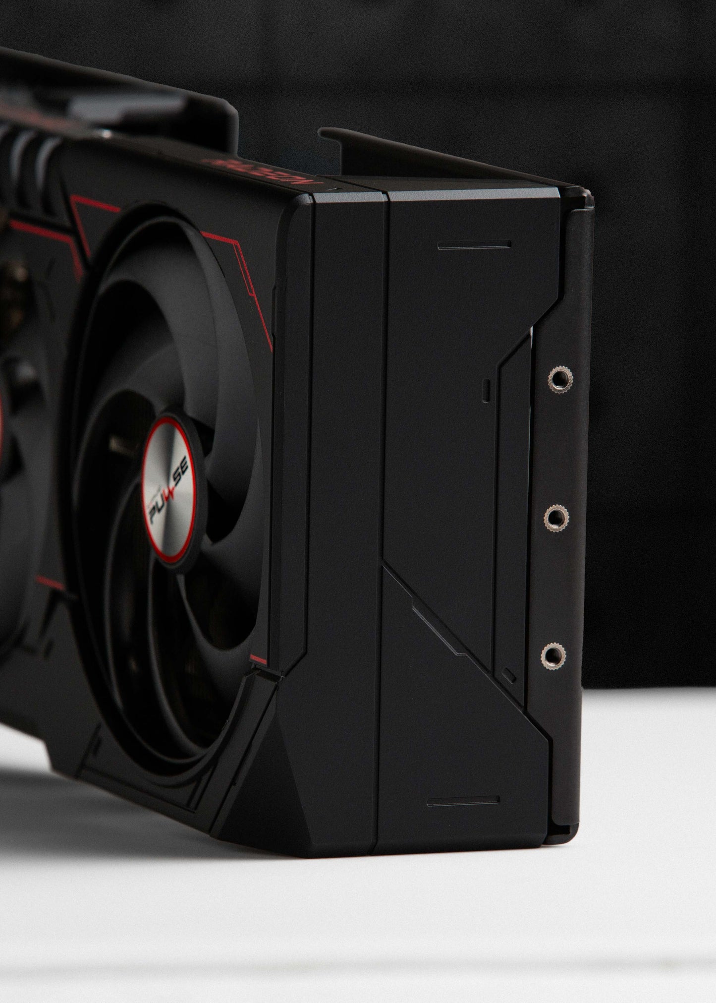 SAPPHIRE PULSE AMD Radeon RX 9070 XT 16GB GDDR6 (11348-03)