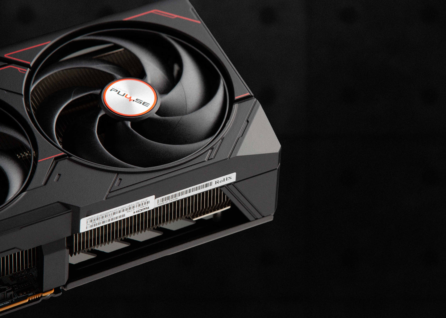 SAPPHIRE PULSE AMD Radeon RX 9070 XT 16GB GDDR6 (11348-03)