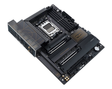 ASUS PROART X670E-CREATOR WIFI — 3