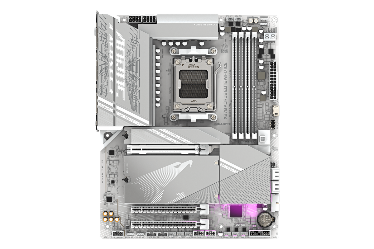 Gigabyte X870 AORUS ELITE WIFI7 ICE — 1