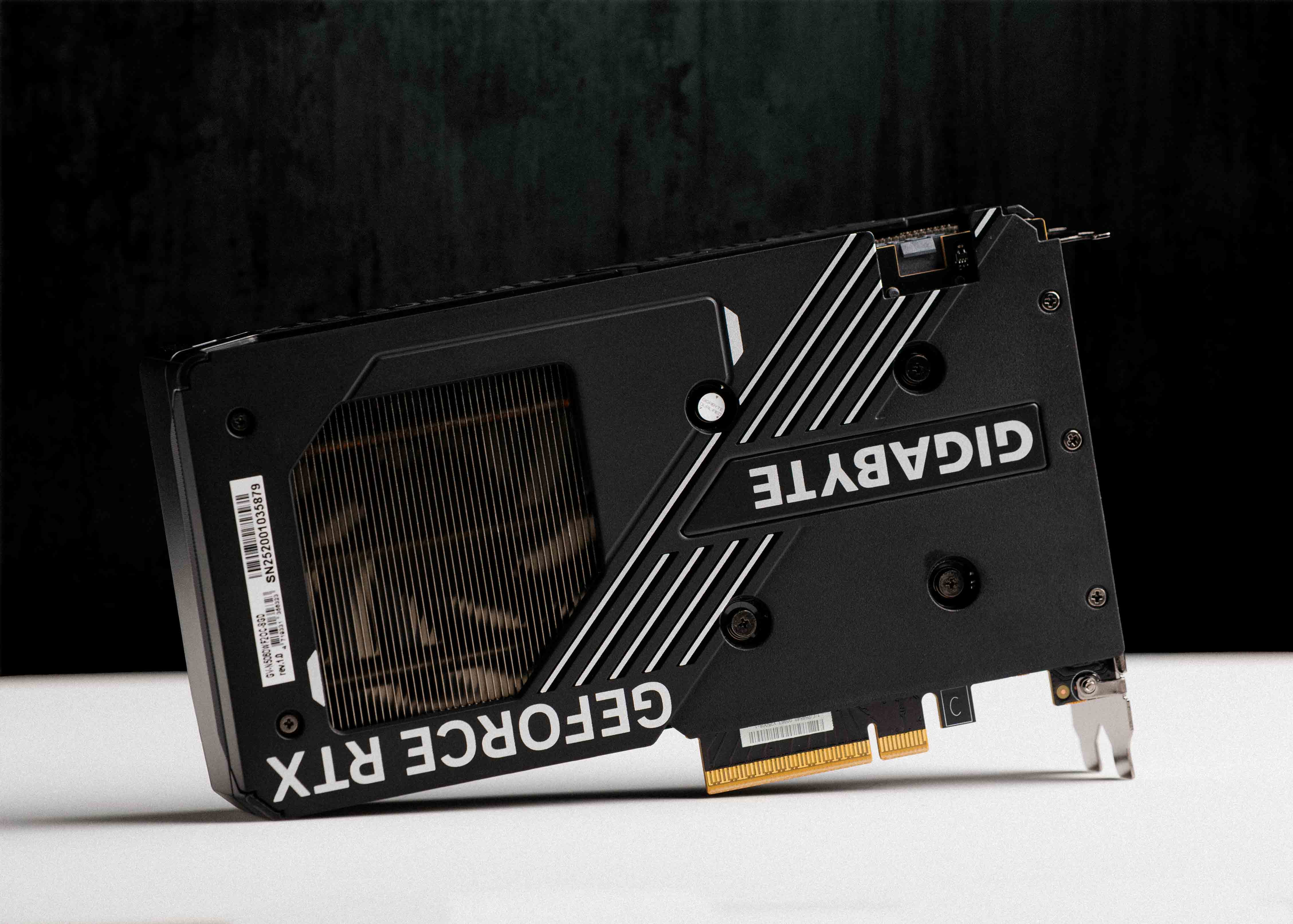 GIGABYTE WINDFORCE GeForce RTX 5060 OC 8GB GDDR7 PCI Express 5.0