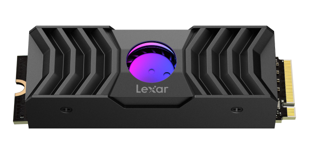Lexar Professional NM1090 2TB PCIe 5.0 NVMe with Heatsink — 3