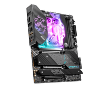 MSI MPG Z690 CARBON EK X — 4