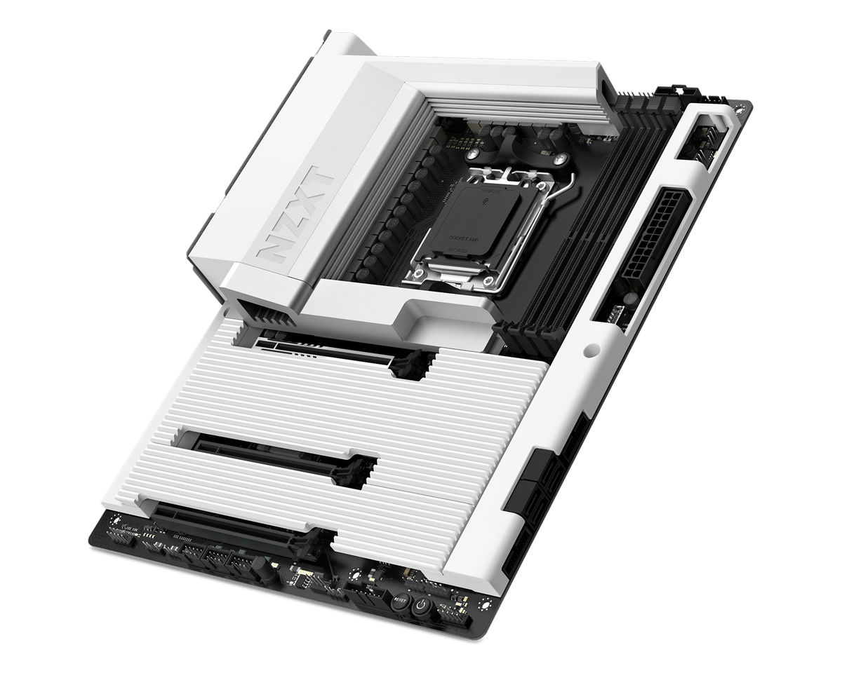 NZXT N7 B850 White — 1